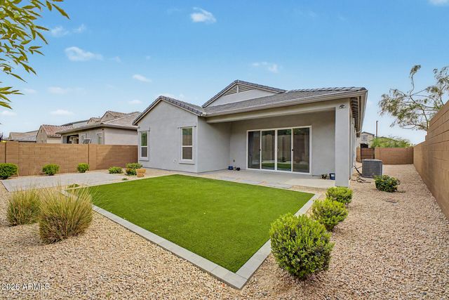 6010 E Quail Avenue, Phoenix, AZ 85054