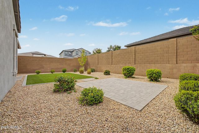 6010 E Quail Avenue, Phoenix, AZ 85054