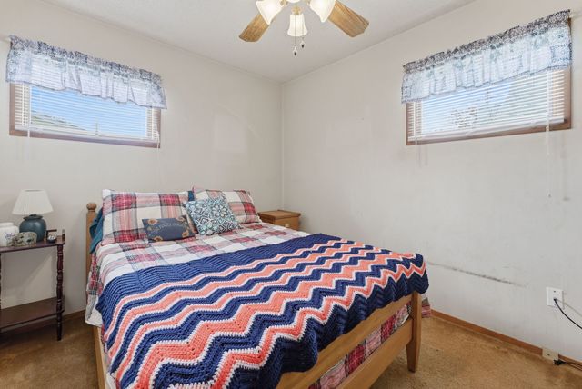 120 N Elmwood Avenue, Davenport, IA 52802