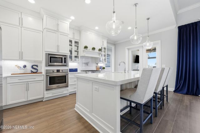 327 COSTA DEL SOL Drive, St. Augustine, FL 32095