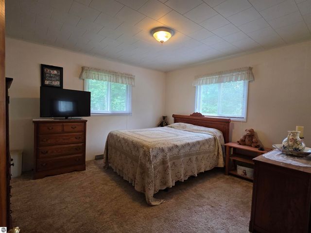 2353 Mills Road, Prescott, MI 48756