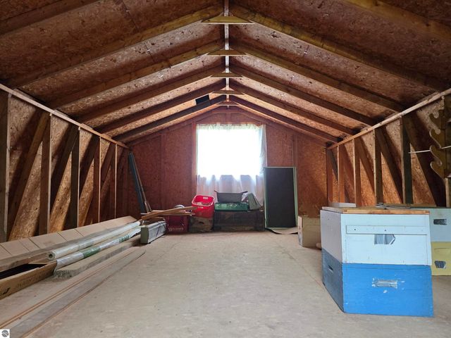 2353 Mills Road, Prescott, MI 48756
