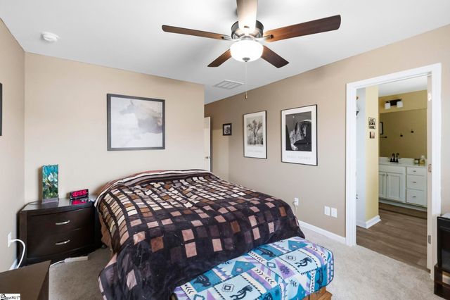 6075 Willutuck Drive, Boiling Springs, SC 29316