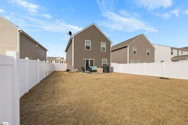 6075 Willutuck Drive, Boiling Springs, SC 29316