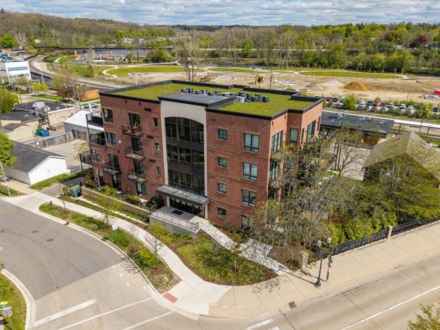 325 E Summit Street 101, Ann Arbor, MI 48104