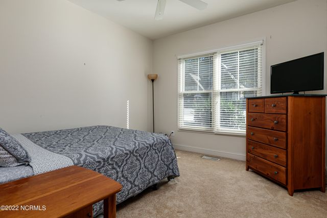 22 Elk Ridge Lane, Southern Pines, NC 28387