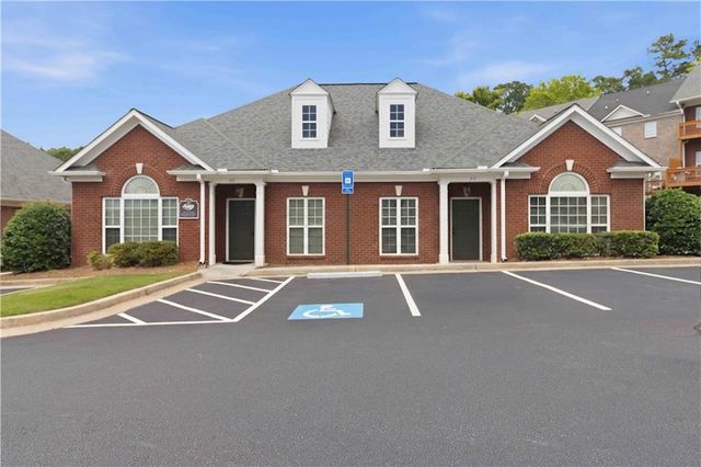 213 River Park North Drive, Woodstock, GA 30188