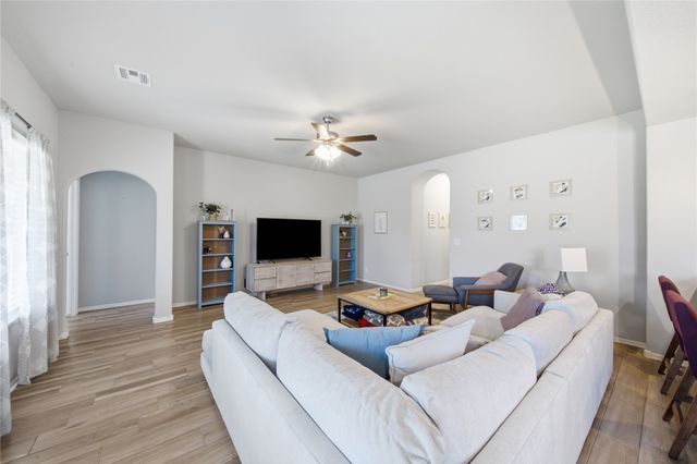 3212 Fredericksburg Street, Broken Arrow, OK 74011