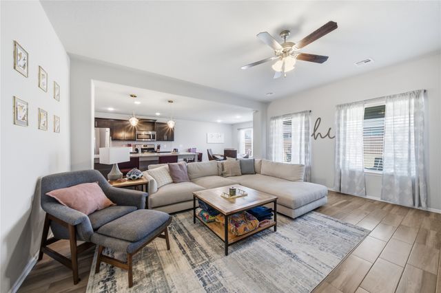 3212 Fredericksburg Street, Broken Arrow, OK 74011