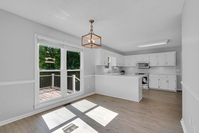 162 Woodcreek Drive, Spartanburg, SC 29303