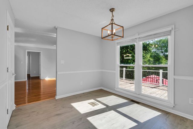 162 Woodcreek Drive, Spartanburg, SC 29303