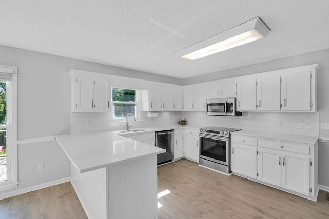 162 Woodcreek Drive, Spartanburg, SC 29303