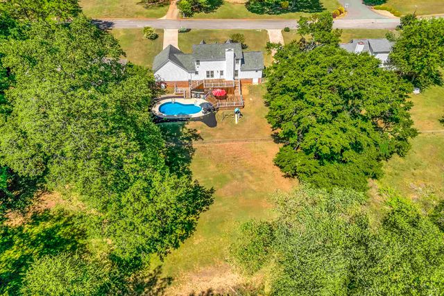 162 Woodcreek Drive, Spartanburg, SC 29303