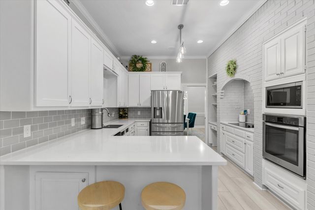 3511 Woodcrest Court, Colleyville, TX 76034