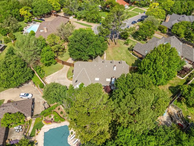 3511 Woodcrest Court, Colleyville, TX 76034