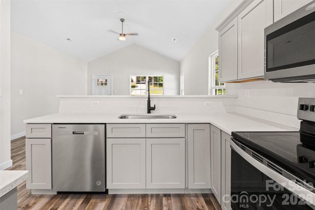 213 Sheffield Drive, York, SC 29745