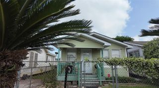 5507 Avenue P, Galveston, TX 77551