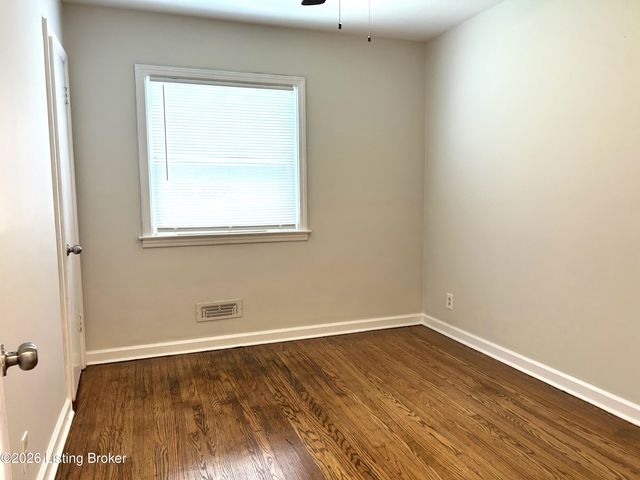 1614 Linda Way, Louisville, KY 40216