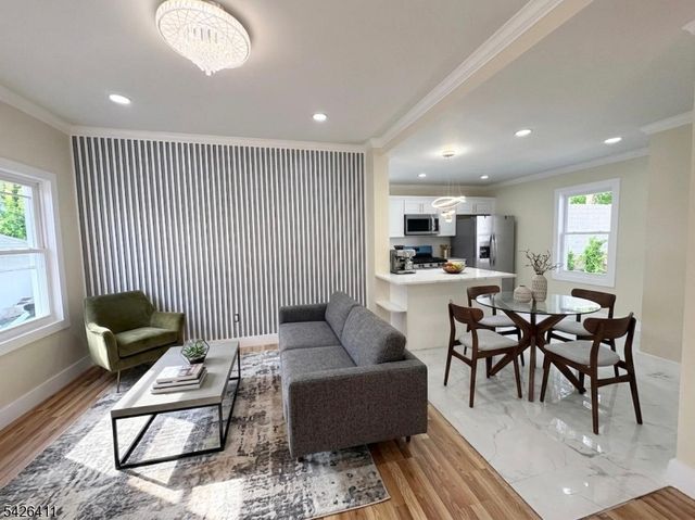 87 Pine Grove Ter, Newark City, NJ 07106