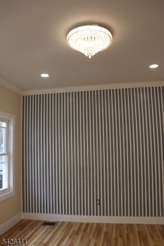 87 Pine Grove Ter, Newark City, NJ 07106