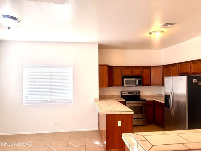 1717 Circulo Alameda, Rio Rico, AZ 85648