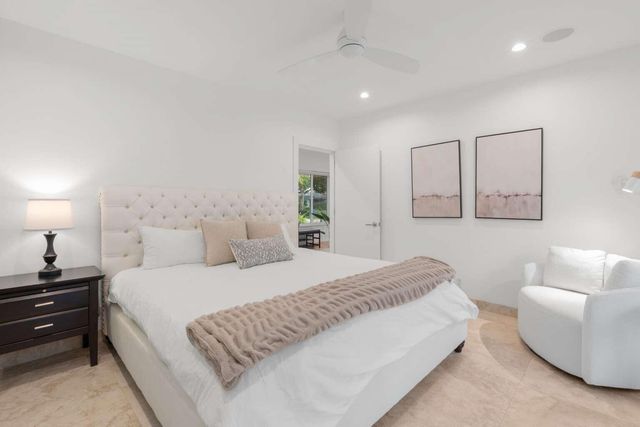 2528 NE 26TH Terrace, Fort Lauderdale, FL 33305