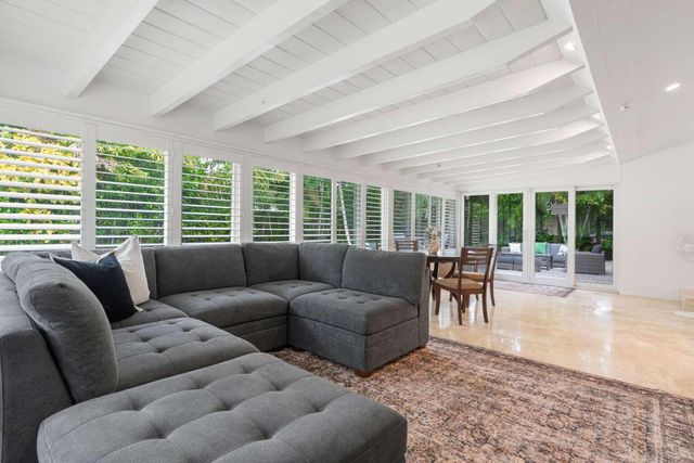 2528 NE 26TH Terrace, Fort Lauderdale, FL 33305