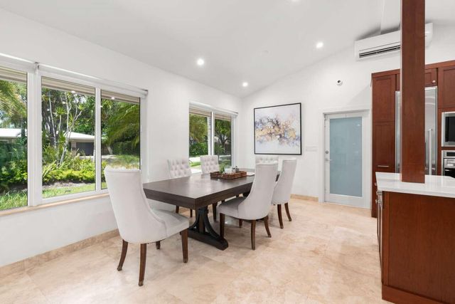 2528 NE 26TH Terrace, Fort Lauderdale, FL 33305