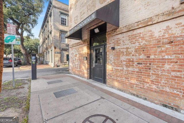 310 W Broughton Street 3006, Savannah, GA 31401