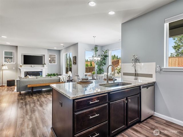 1942 Claret Loop NW, Poulsbo, WA 98370