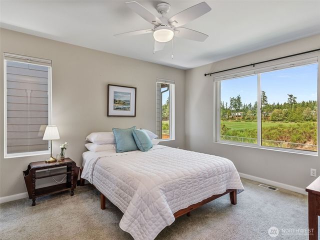1942 Claret Loop NW, Poulsbo, WA 98370