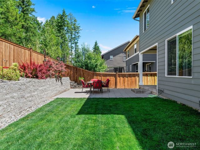 1942 Claret Loop NW, Poulsbo, WA 98370