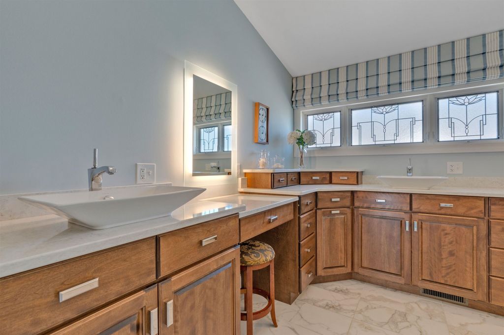 Image 36 of property listing at 741 Ocean Boulevard, Hampton, NH 03842