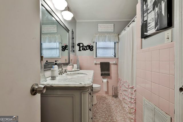 215 Johnson Street, Hogansville, GA 30230