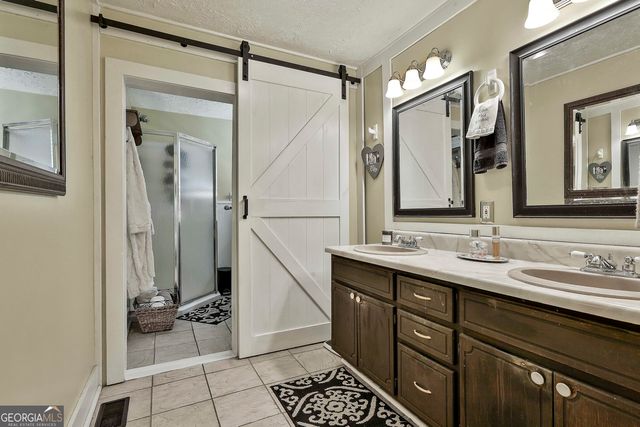 215 Johnson Street, Hogansville, GA 30230