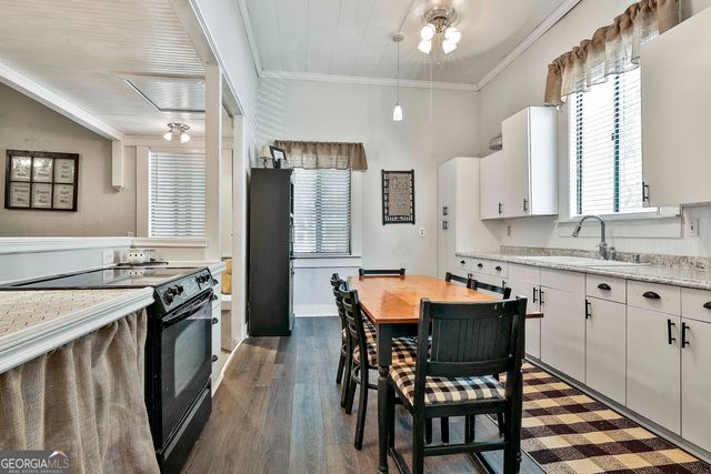 215 Johnson Street, Hogansville, GA 30230
