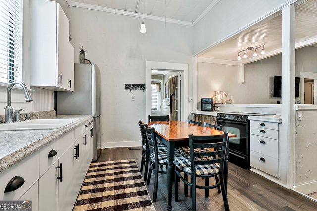 215 Johnson Street, Hogansville, GA 30230