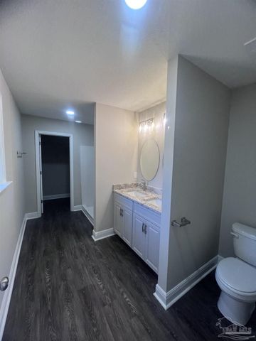 4404 Ellysee Way, Pensacola, FL 32505