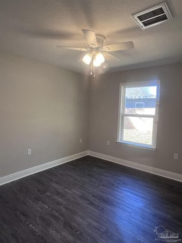 4404 Ellysee Way, Pensacola, FL 32505