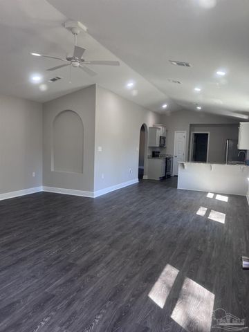 4404 Ellysee Way, Pensacola, FL 32505