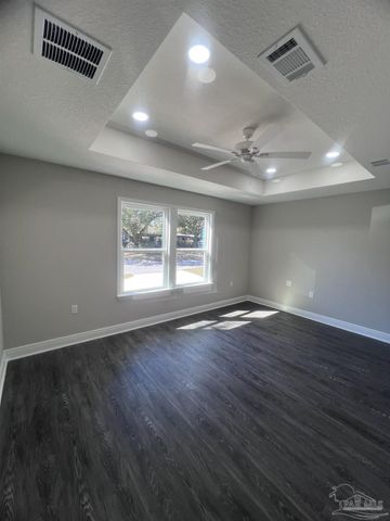 4404 Ellysee Way, Pensacola, FL 32505