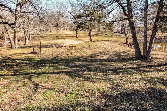 10271 N Smokey Bear Road, Fayetteville, AR 72701