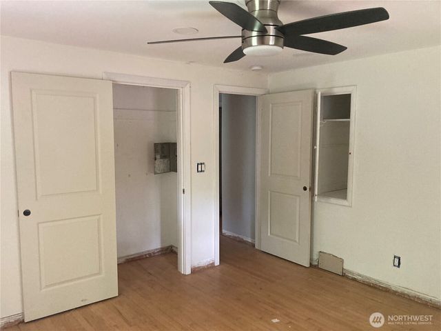 6925 52nd Avenue S, Seattle, WA 98118