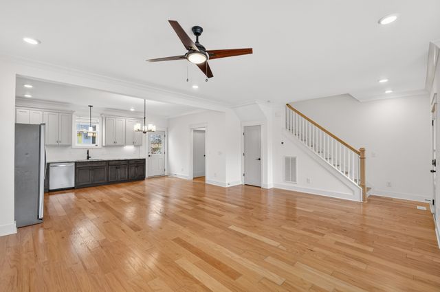 2404A Middle St, Nashville, TN 37208