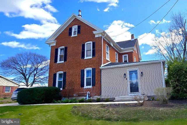 1122 HANOVER RD, York, PA 17408