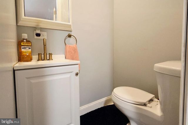 1122 HANOVER RD, York, PA 17408