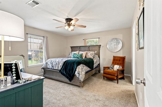 1115 E 6th Street, Springtown, TX 76082