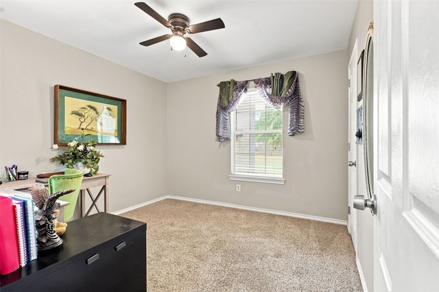 1115 E 6th Street, Springtown, TX 76082