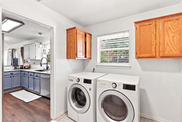 1115 E 6th Street, Springtown, TX 76082