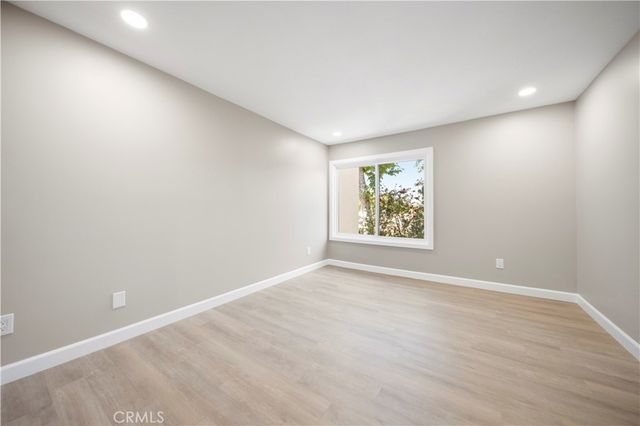 23515 Lyons Avenue 291, Valencia, CA 91355